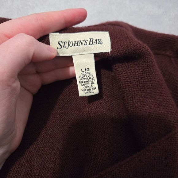 St. Johns Bay Womens Red V-Neck Button-Up Cardigan Sweater Size L Slouchy Goth - Picture 3 of 5